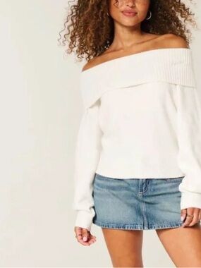Hollister Off the Shoulder Sweater
